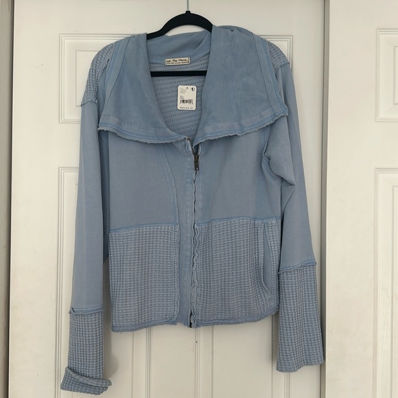 Free People Jackets & Blazers - NWT free people light jacket
